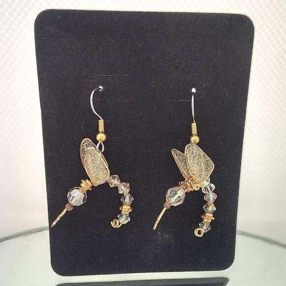 Artisan Whimsical Winged Hummingbird Earrings Dangle Golden Drop Pierced Elegant - Picture 1 of 7
